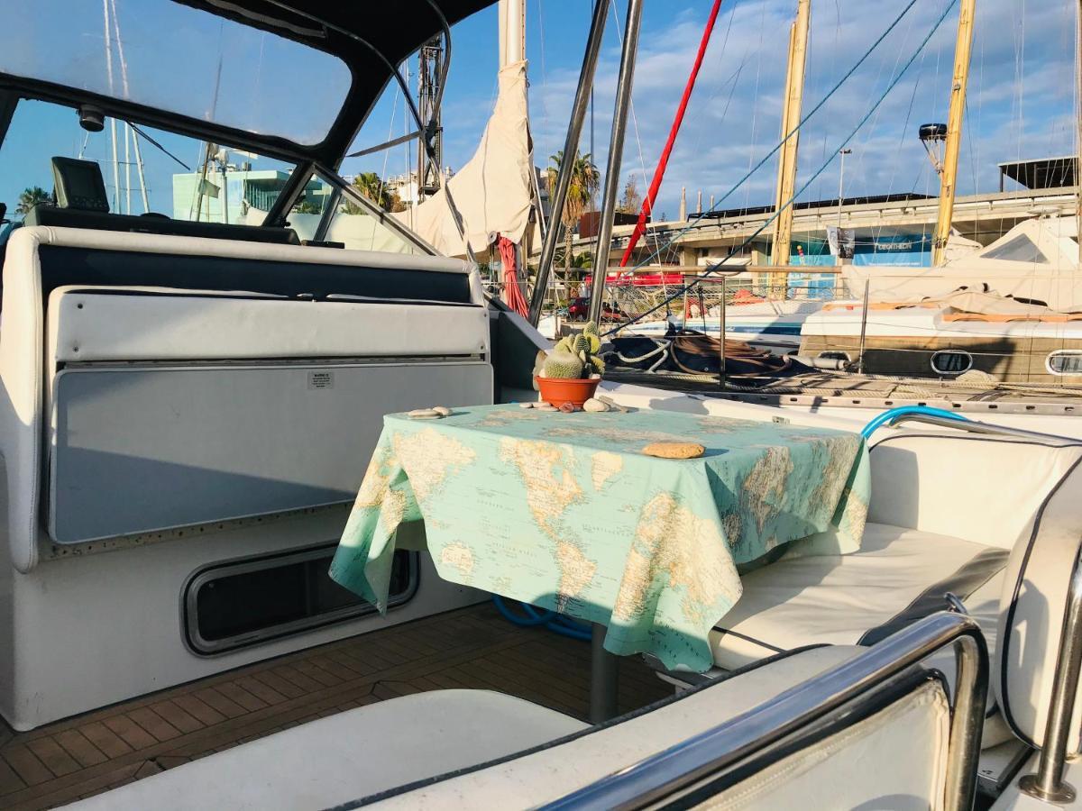 Yacht Experience Barcelona Hotell Sant Adria de Besos Eksteriør bilde